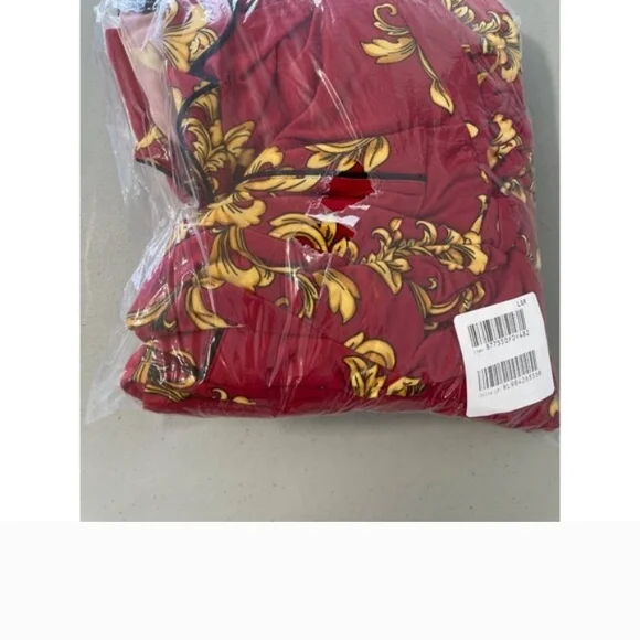 IMAN Red and Gold Pajama Set - Picture 4 of 5